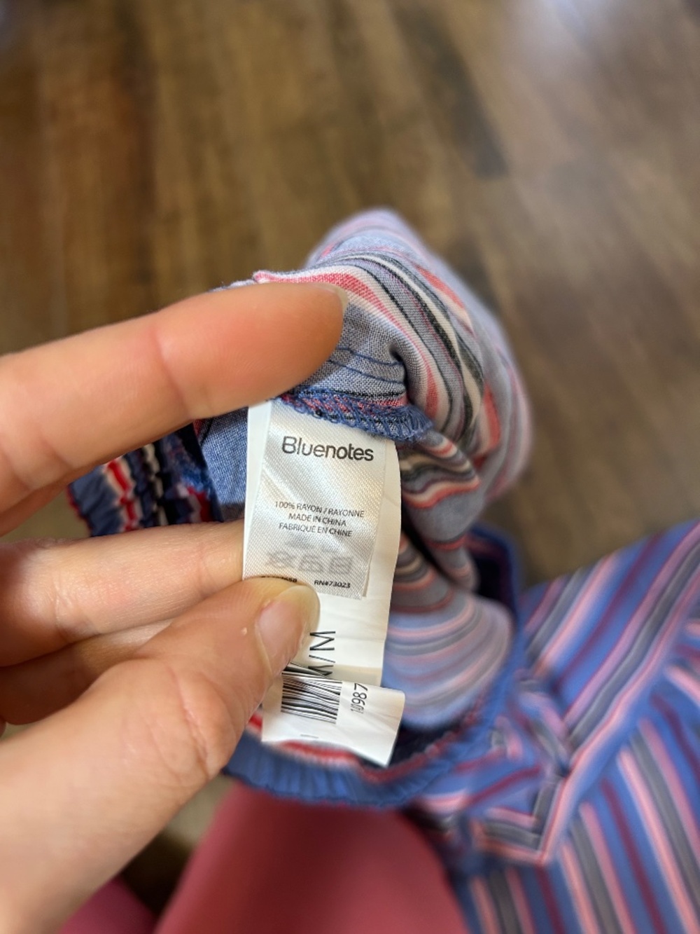 Bluenotes straight pants, size M white blue red stripes - Picture 9 of 9